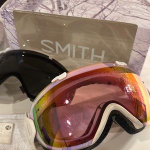 Smith I/OS Photochromic Goggles with Extra Lenses
